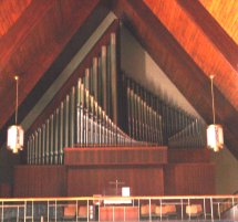 University of Evansville, Neu Chapel, Holtcamp
                  organ in rear gallery